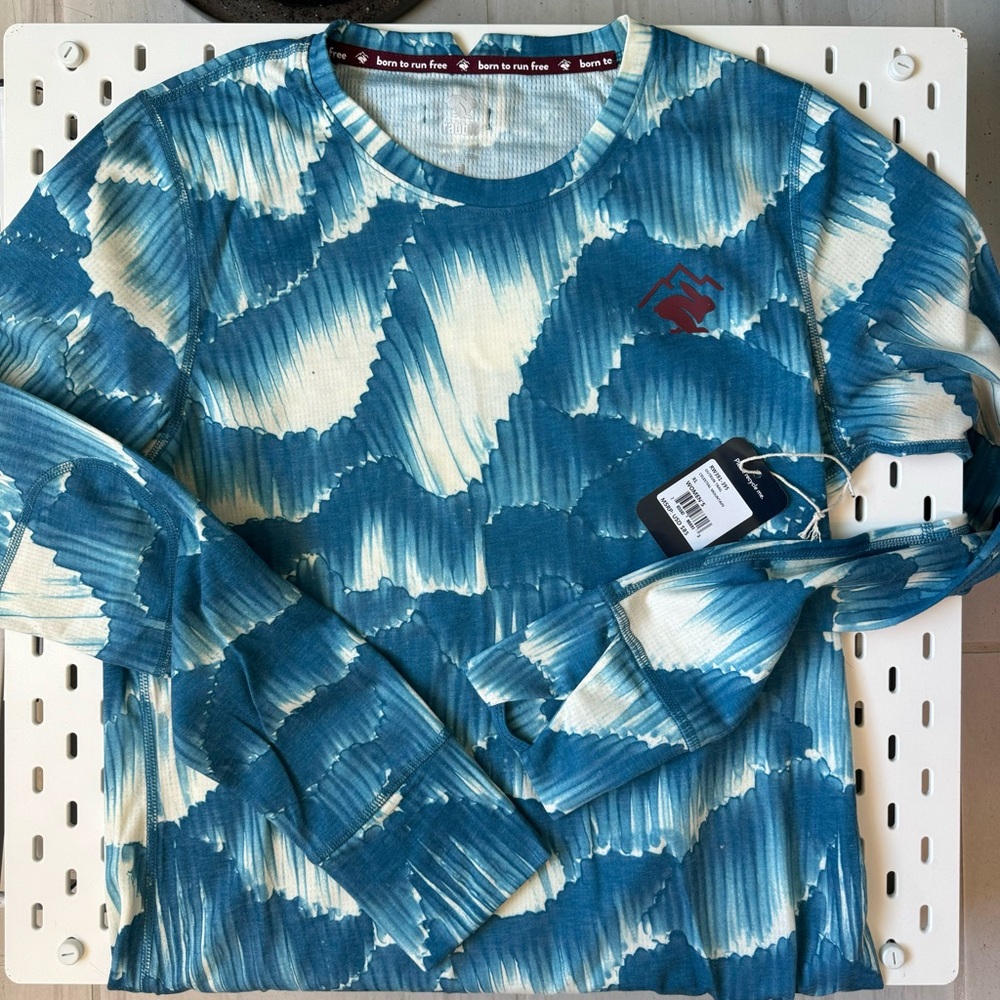 NWT Rabbit outrun trail running top Sz XL